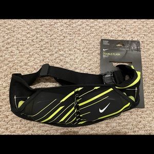 Nike Double Flask Belt